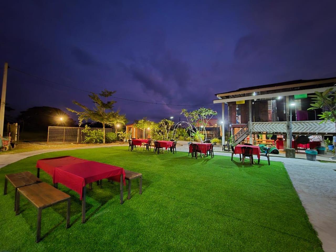 Dangau Sala D'Kontena Alor Setar Ngoại thất bức ảnh