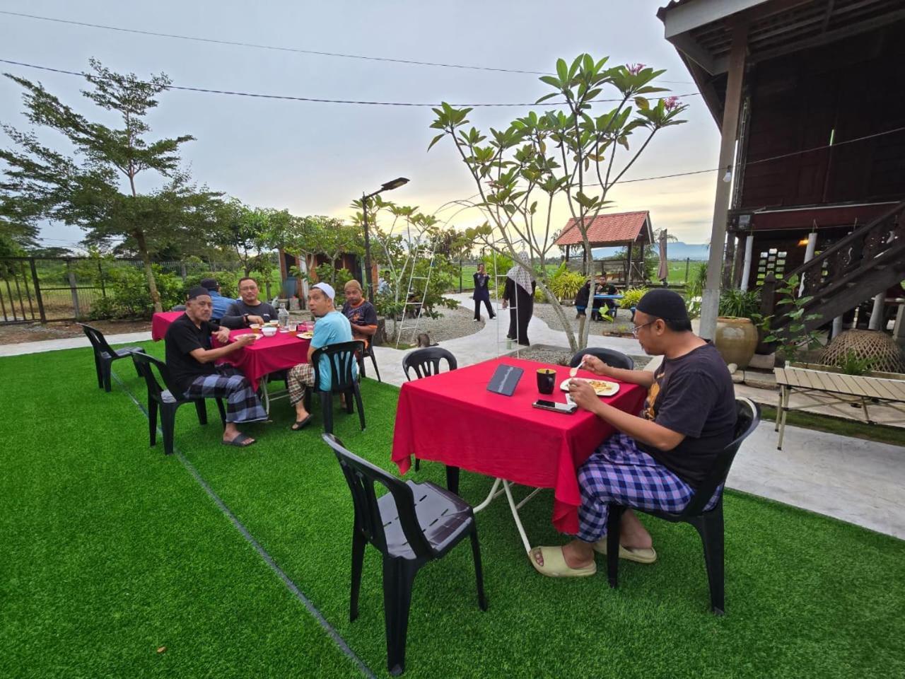 Dangau Sala D'Kontena Alor Setar Ngoại thất bức ảnh
